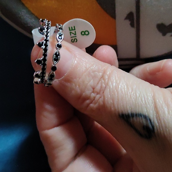 Black Onyx Bomb Party Ring - Picture 1 of 4